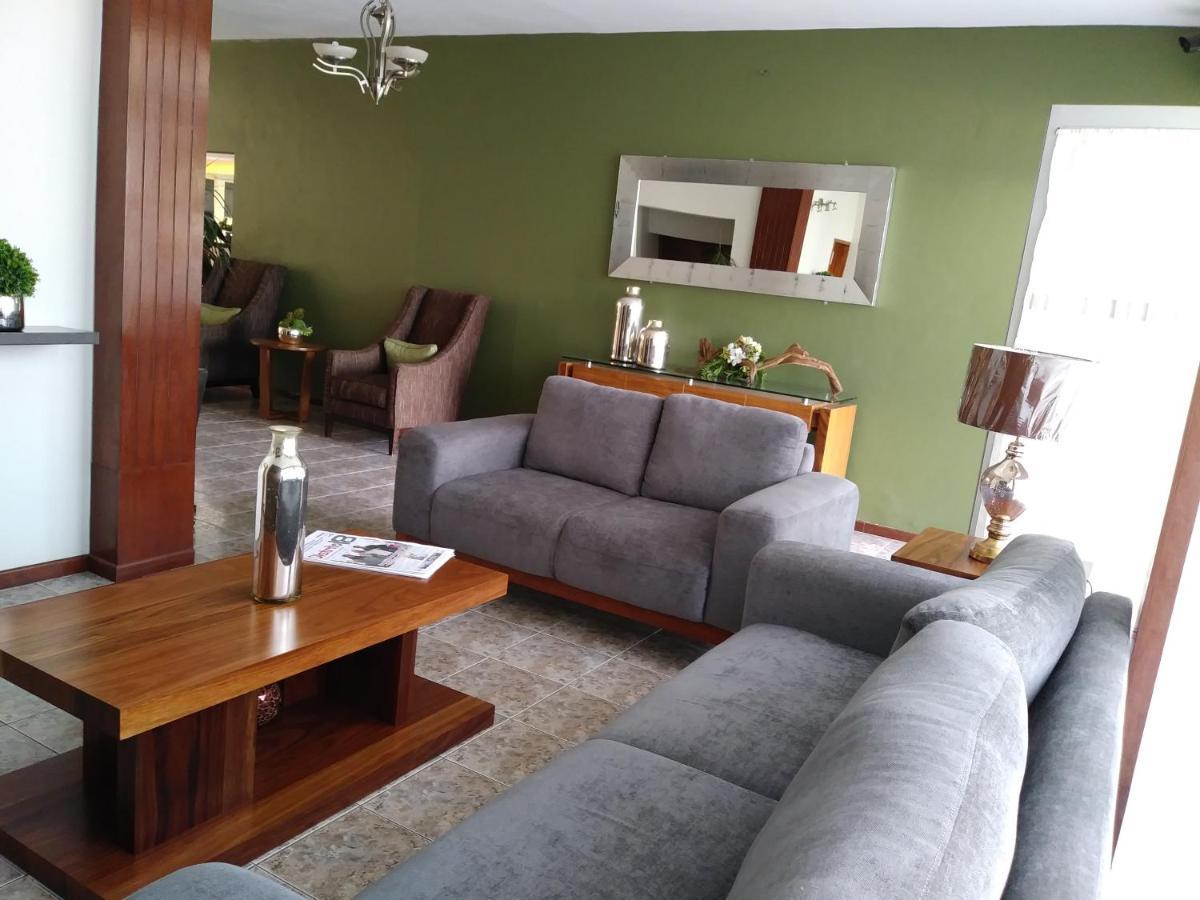 El Grullo Hotel Del Camino Real מראה חיצוני תמונה